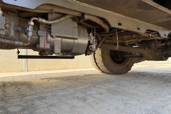 Undercarriage 3