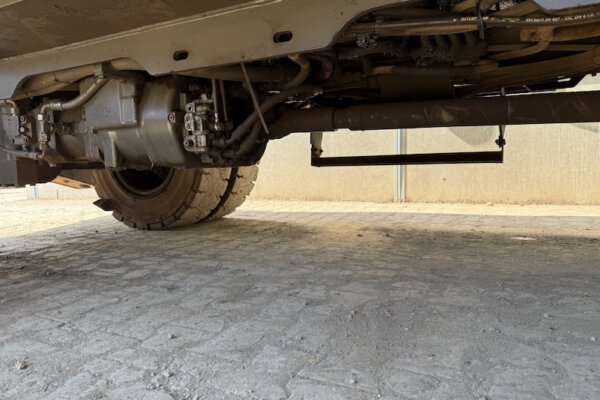 Undercarriage 4