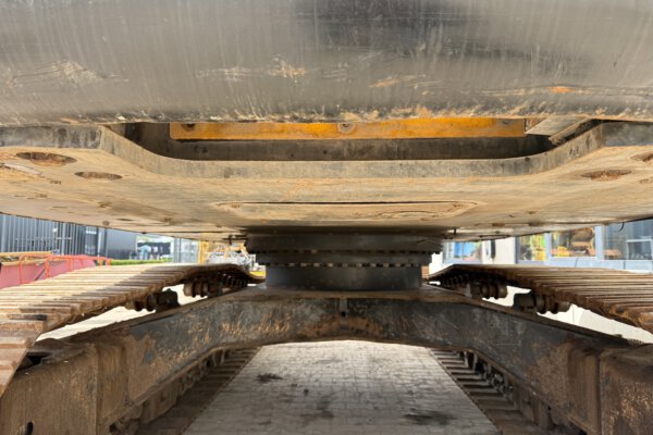 Undercarriage 5