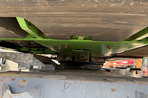 Undercarriage 5