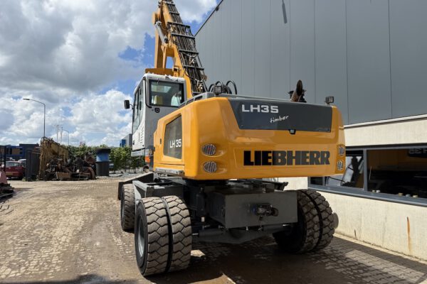4 Liebherr LH35M