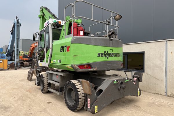 6 Sennebogen 817M E