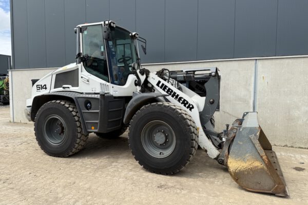 7 Liebherr L514