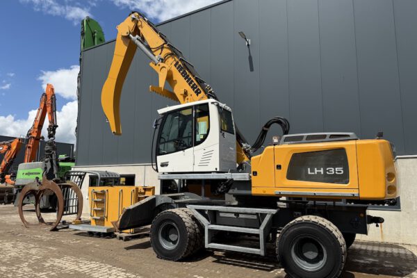9.1 Liebherr LH35M