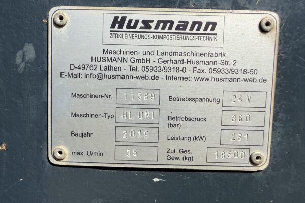 Serial number plate