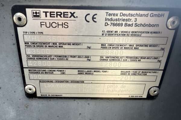 Serial number plate