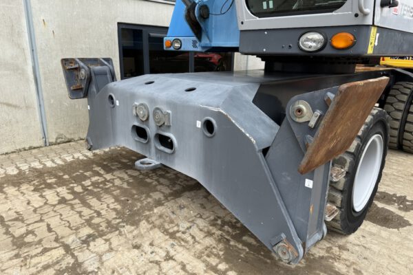 Undercarriage 1
