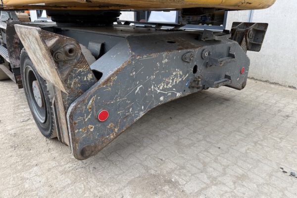 Undercarriage 2