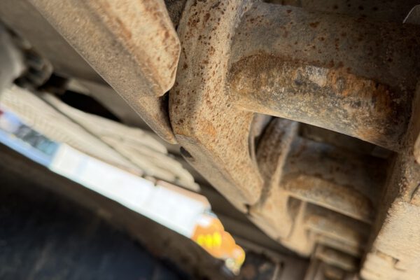 Undercarriage 3