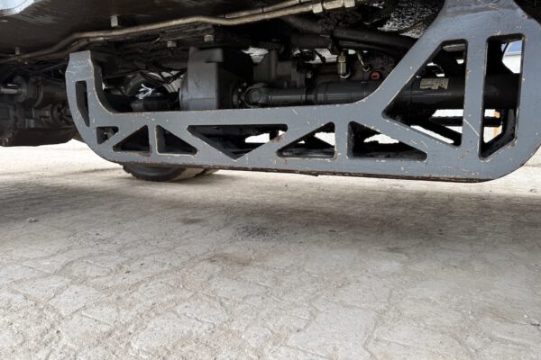 Undercarriage 4