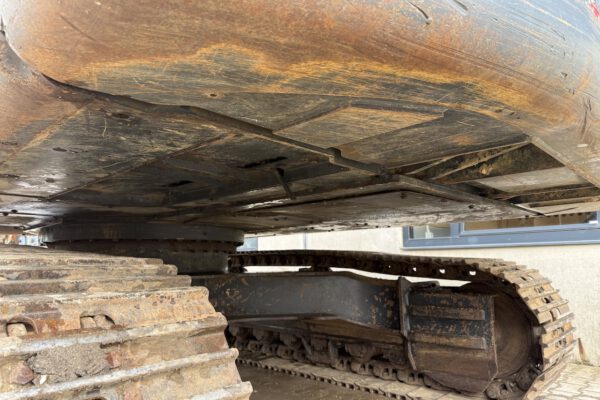 Undercarriage 4