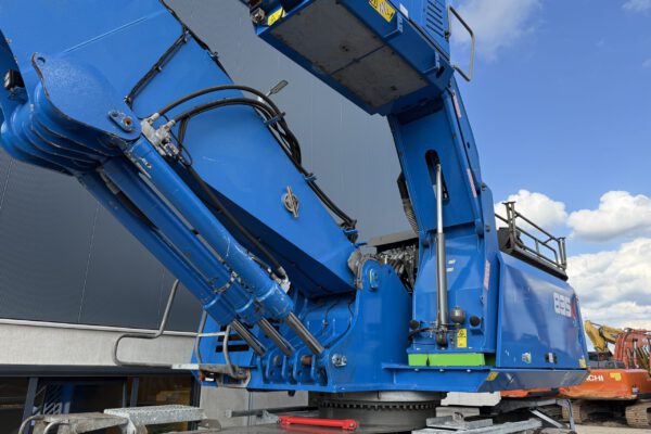 2 Sennebogen 835M G
