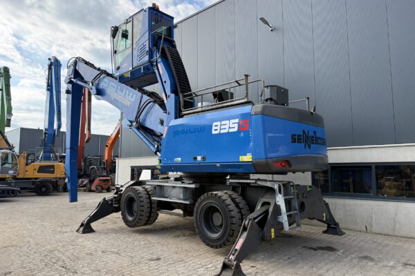 3 Sennebogen 835M G