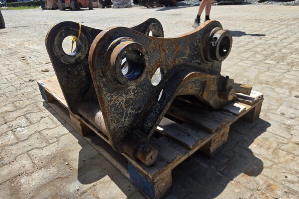 4866 Quickcoupler verachtert 80-33 (4)