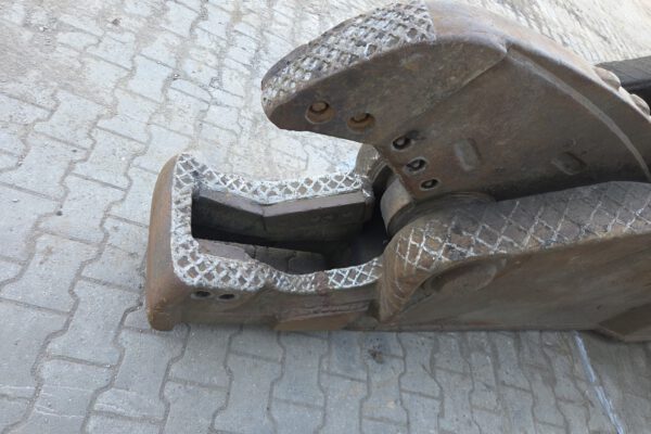 Metal shear VTN CI25 (5)