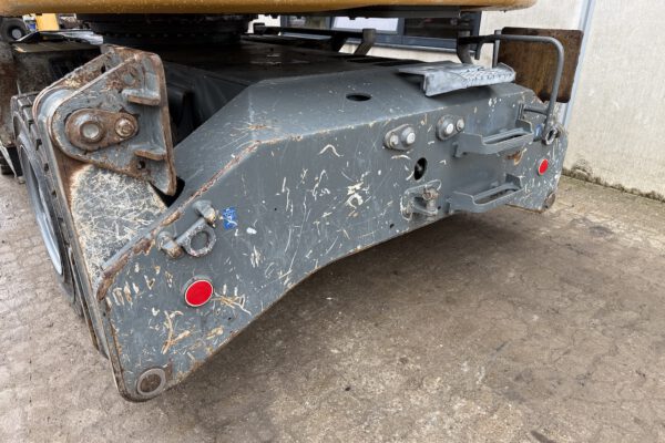 Undercarriage 1