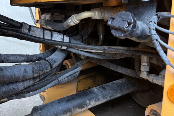 Undercarriage 1