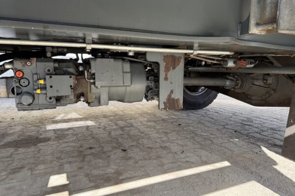 Undercarriage 1