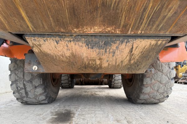 Undercarriage 3