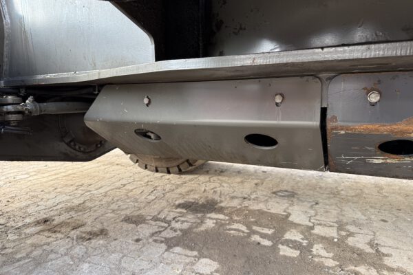 Undercarriage 3