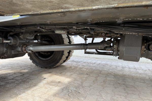 Undercarriage 4