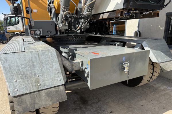 Undercarriage 4